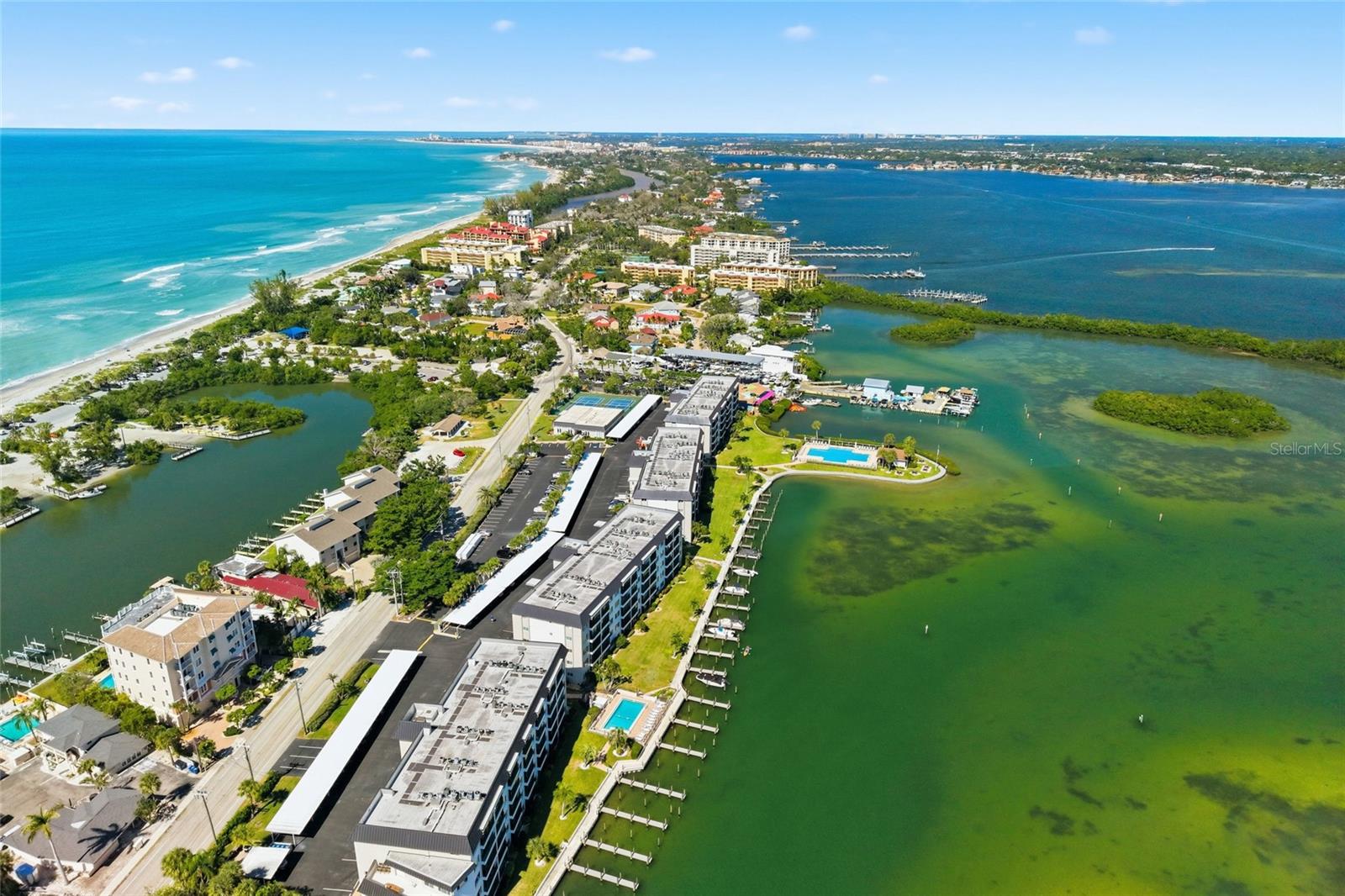 SUNRISE COVE SEC 3 - Residential