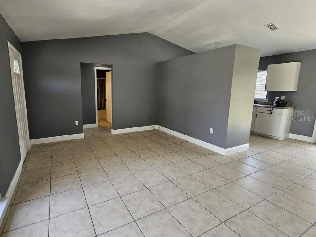 POINCIANA NBRHD 5 NORTH VIL 3 - Residential