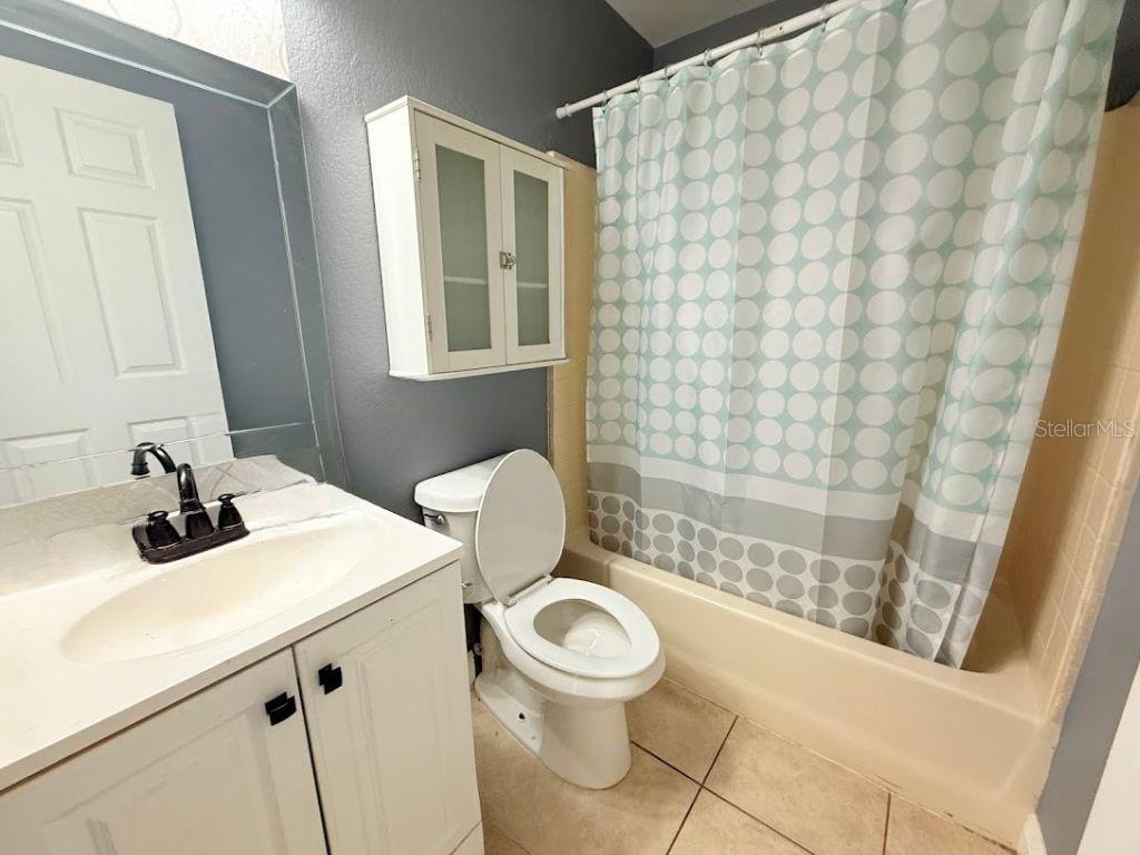 POINCIANA NBRHD 5 NORTH VIL 3 - Residential