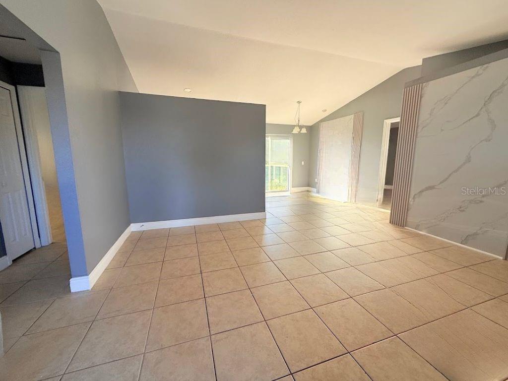 POINCIANA NBRHD 5 NORTH VIL 3 - Residential