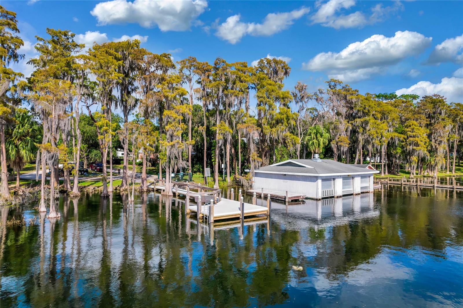 WINDERMERE TOWN - Residential