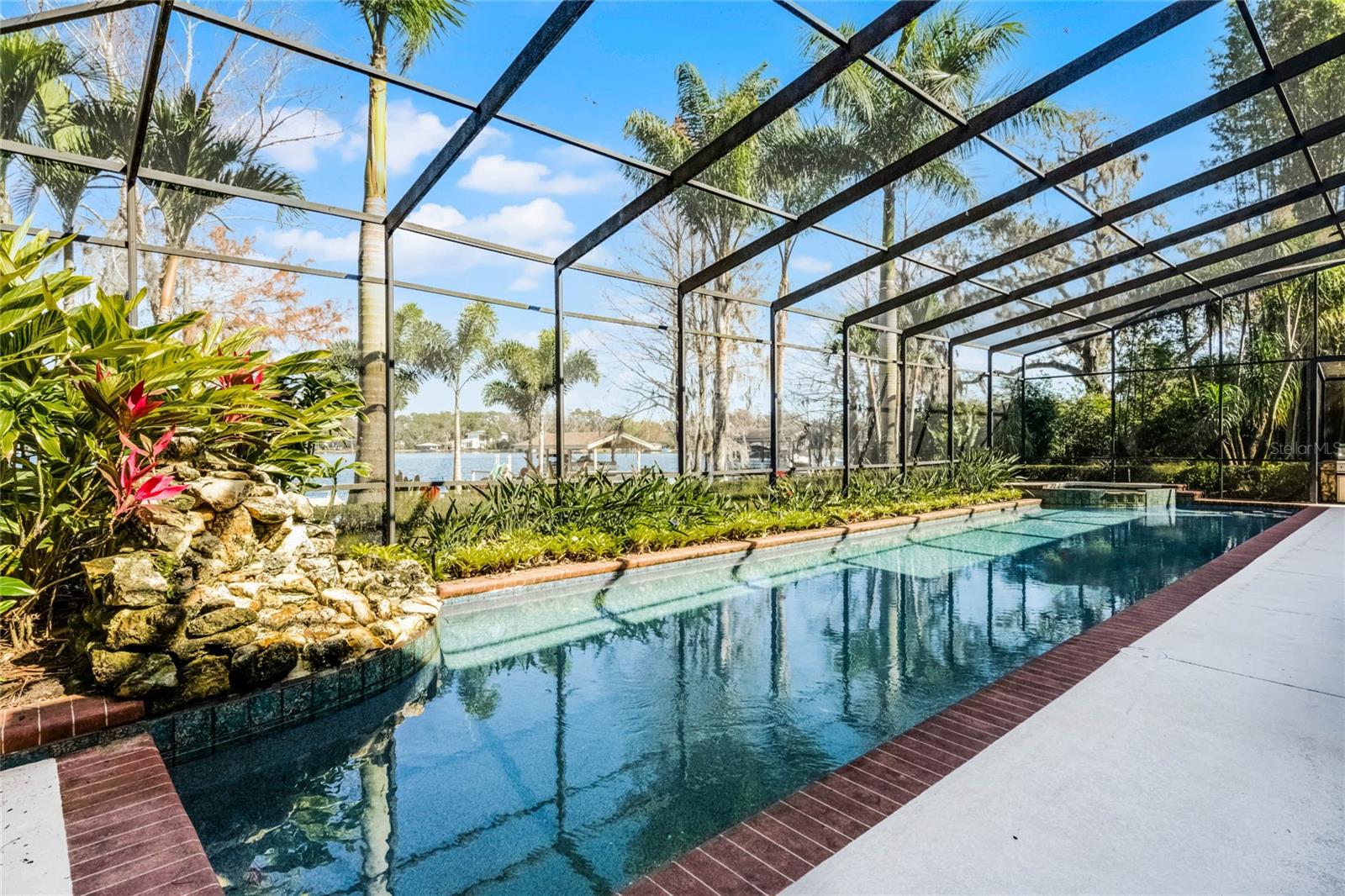 WINDERMERE TOWN - Residential