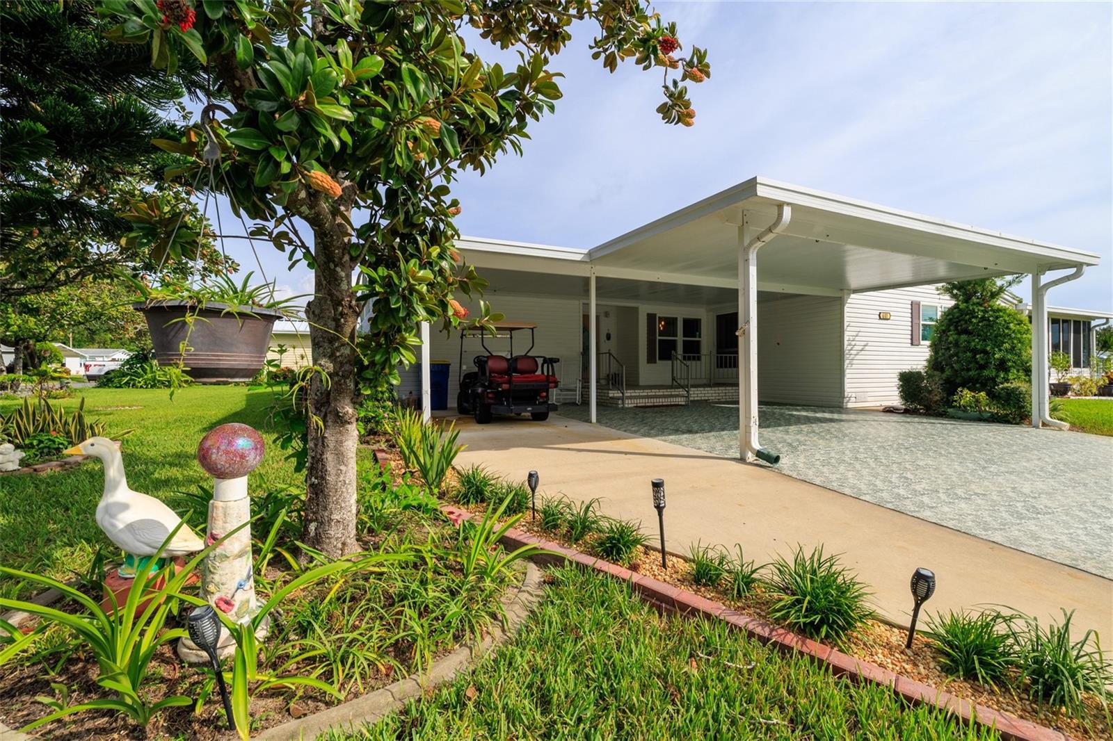 611 PORTSIDE LANE