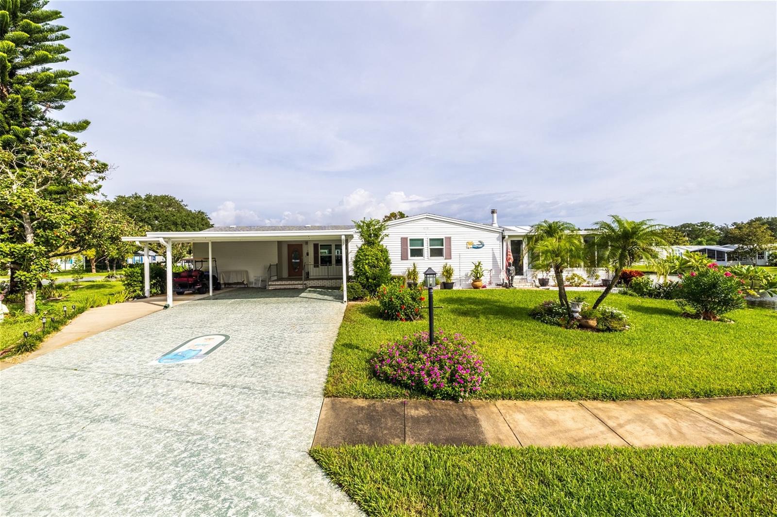 611 PORTSIDE LANE