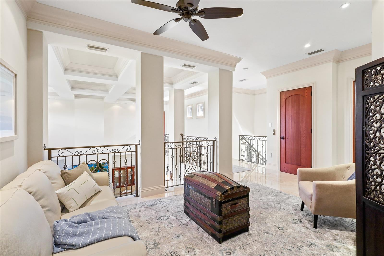 HAWKS HARBOR - Residential