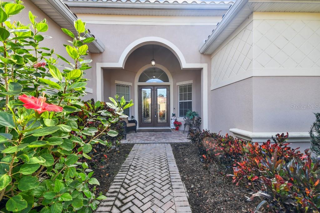5621 ROCK DOVE DRIVE