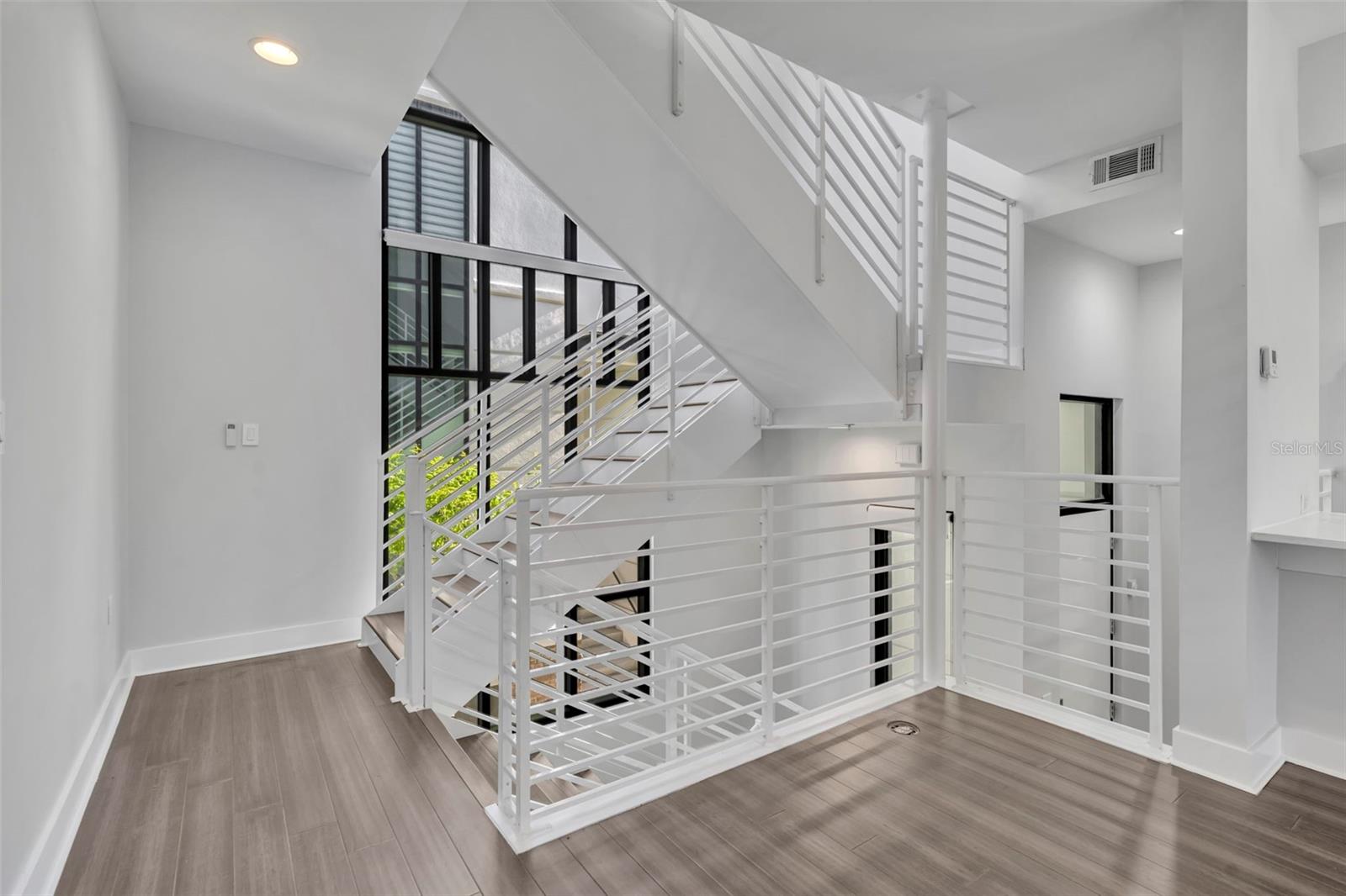 OSCOELA BROWNSTONES - Residential