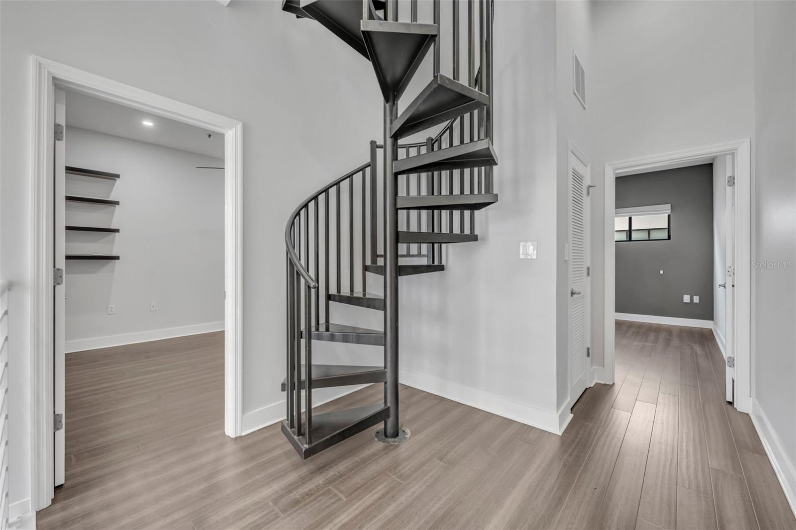 OSCOELA BROWNSTONES - Residential