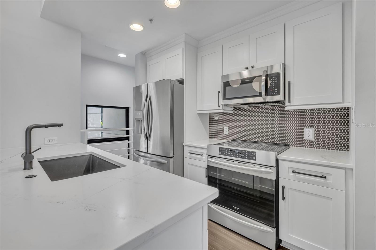 OSCOELA BROWNSTONES - Residential