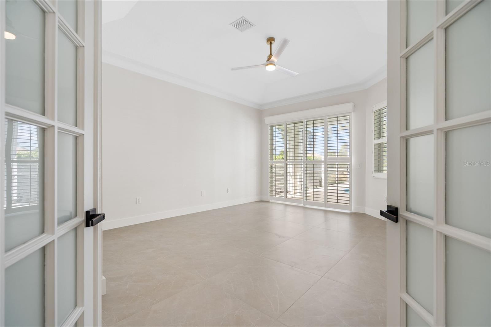 SAWGRASS - Residential