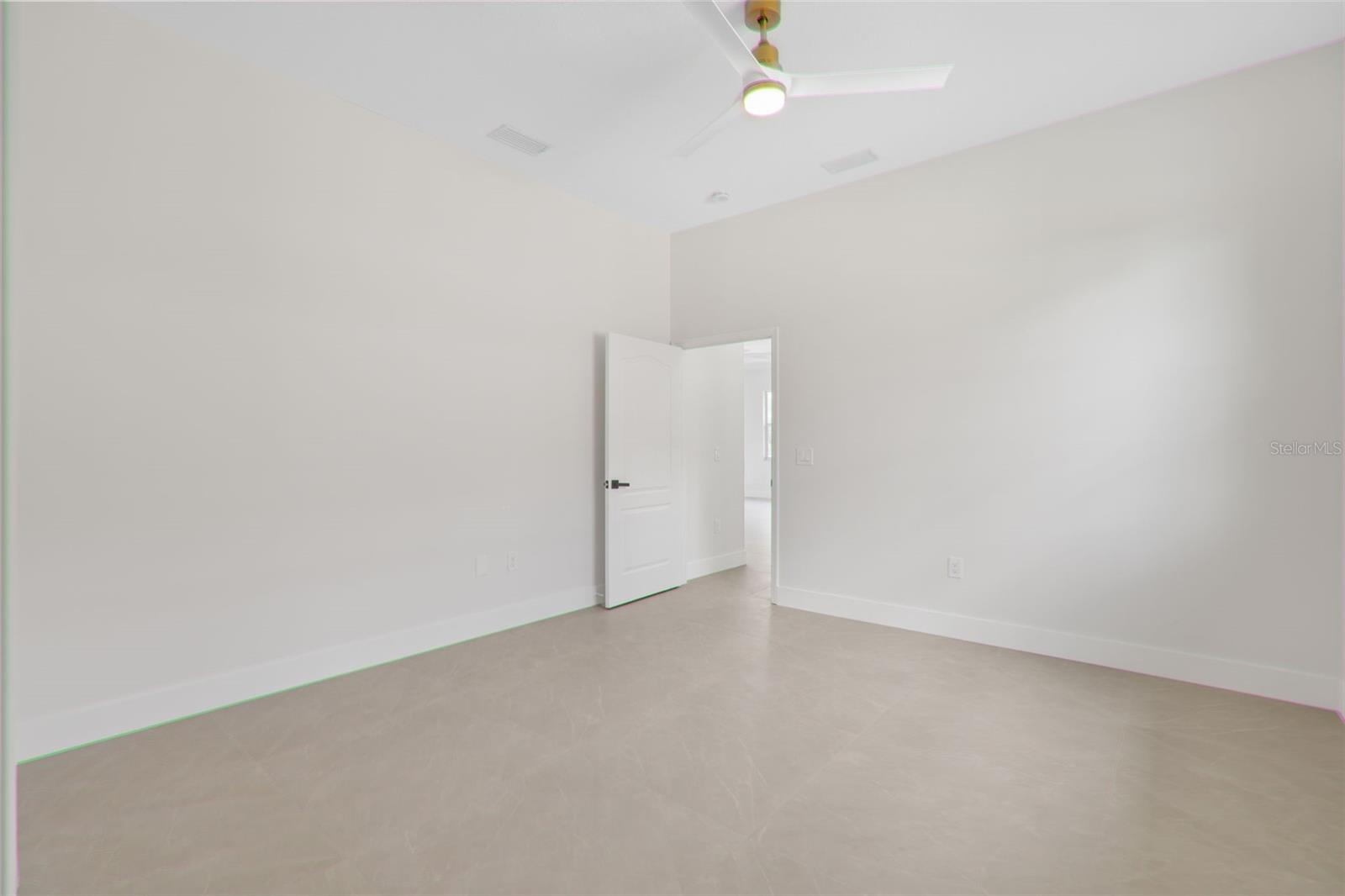 SAWGRASS - Residential