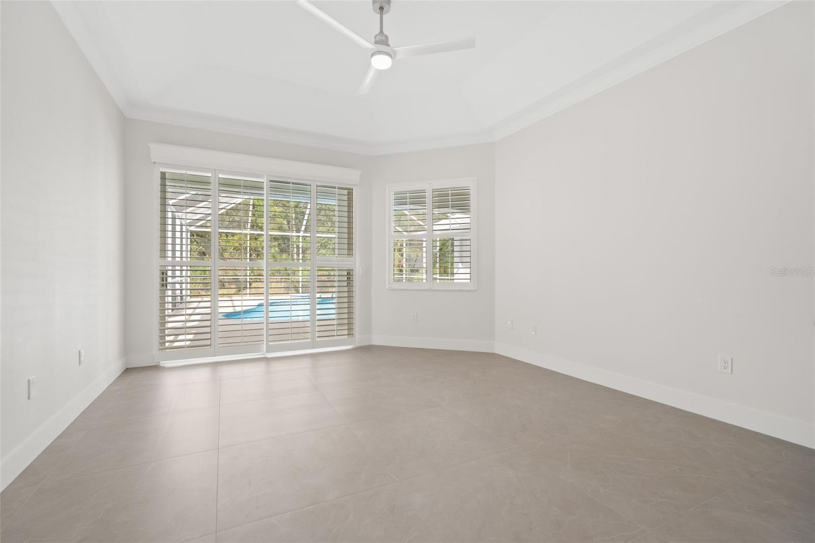 SAWGRASS - Residential