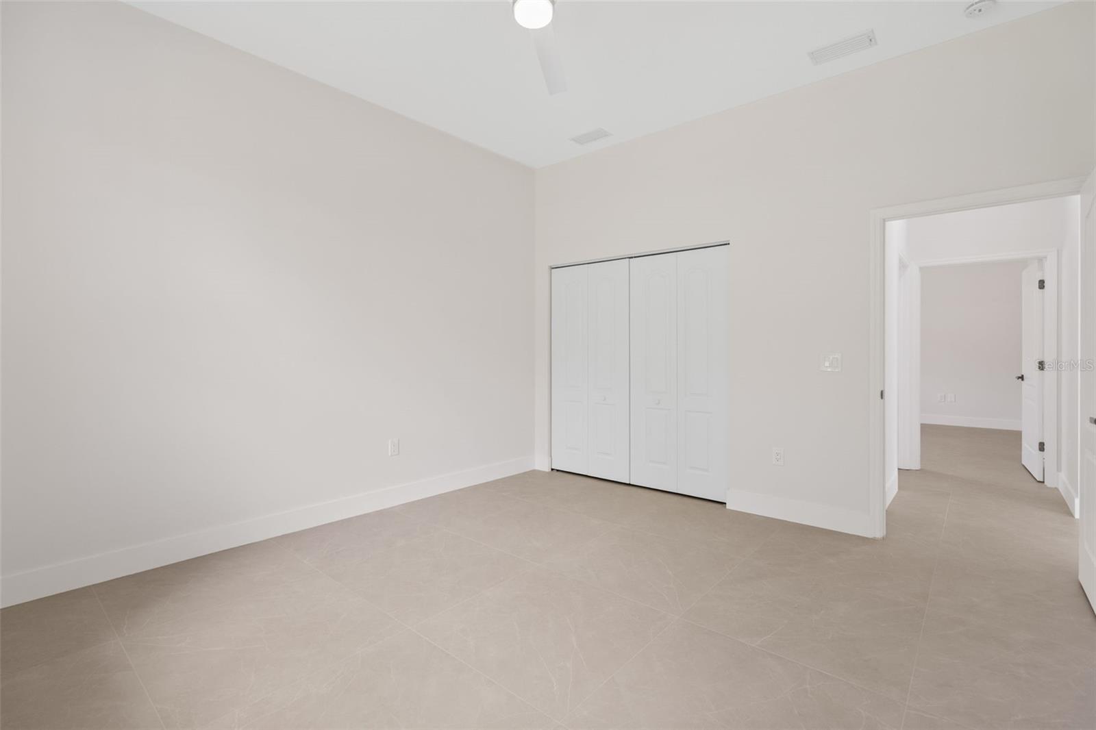 SAWGRASS - Residential