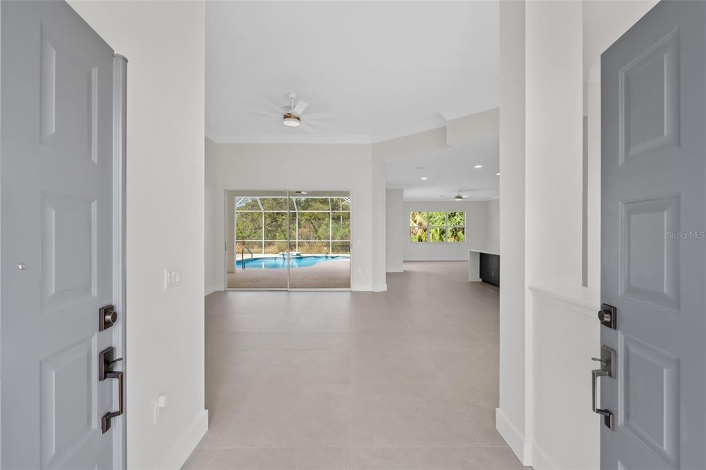 Photo of 629 Sawgrass Bridge Road, Venice, FL 34292 (MLS # A4668169)