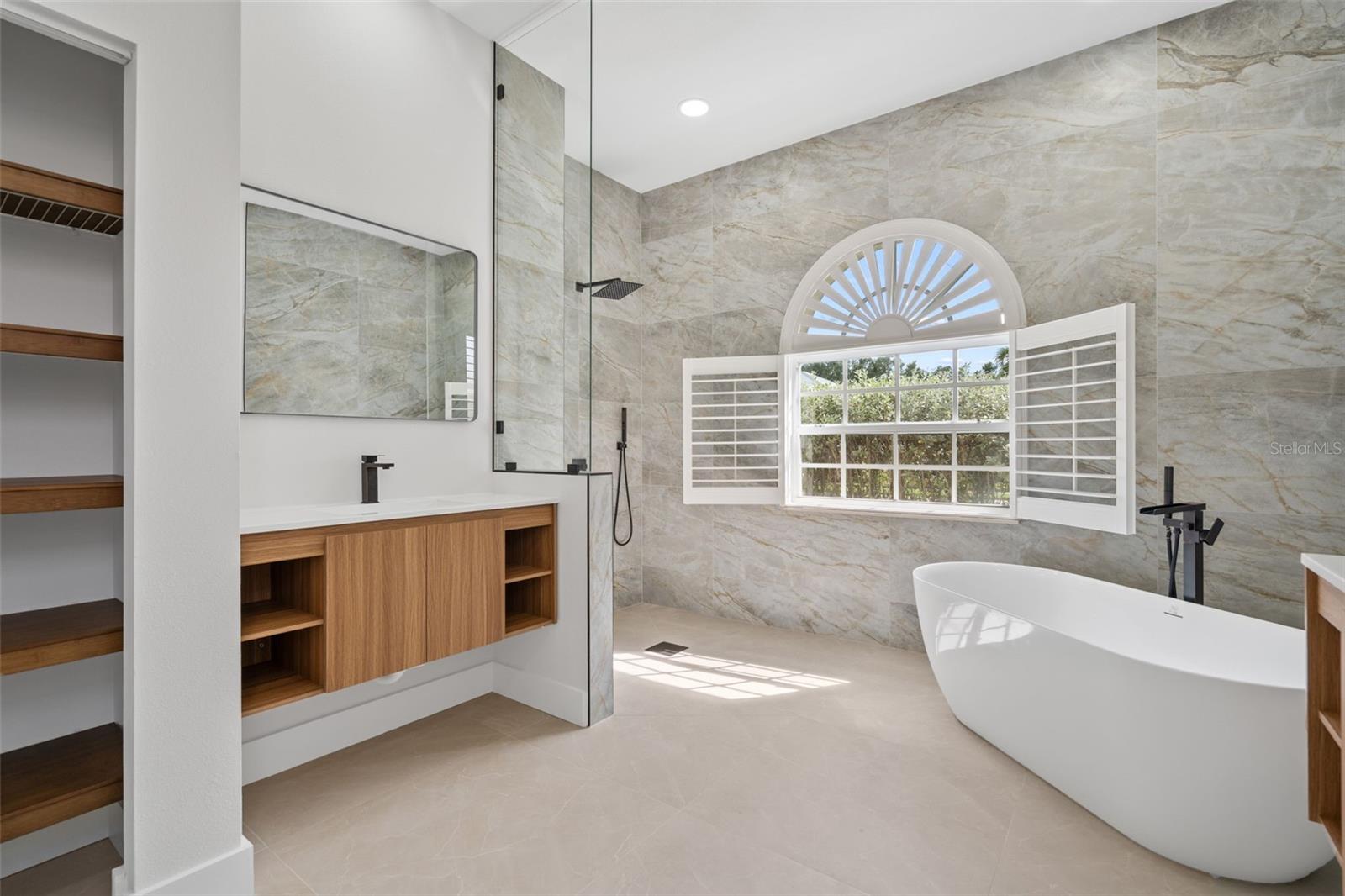 SAWGRASS - Residential
