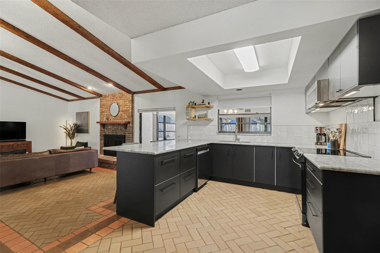 LAKEMONT UNIT NO 2 - Residential