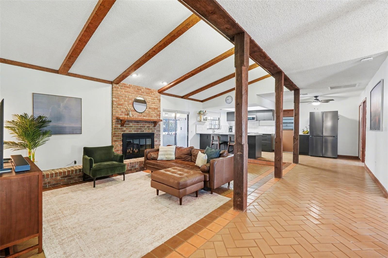 LAKEMONT UNIT NO 2 - Residential