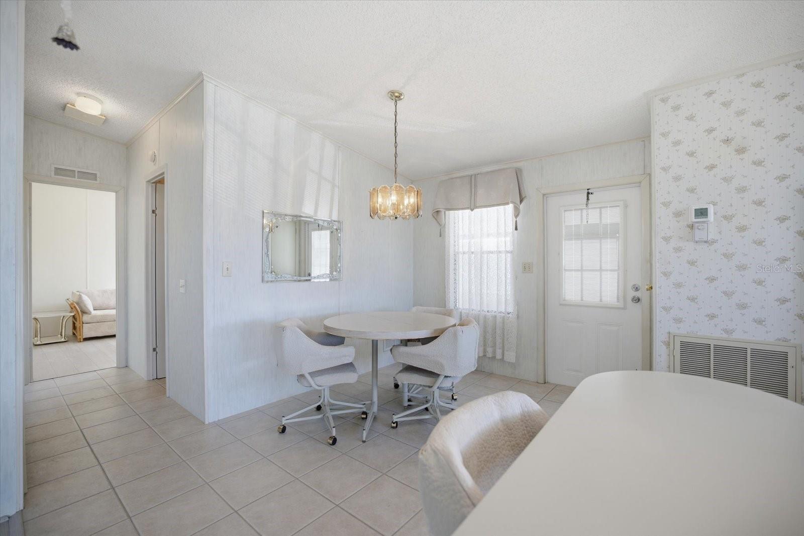 HARBOR ISLES III - Residential