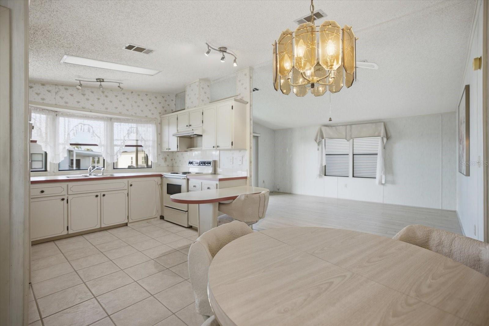 HARBOR ISLES III - Residential