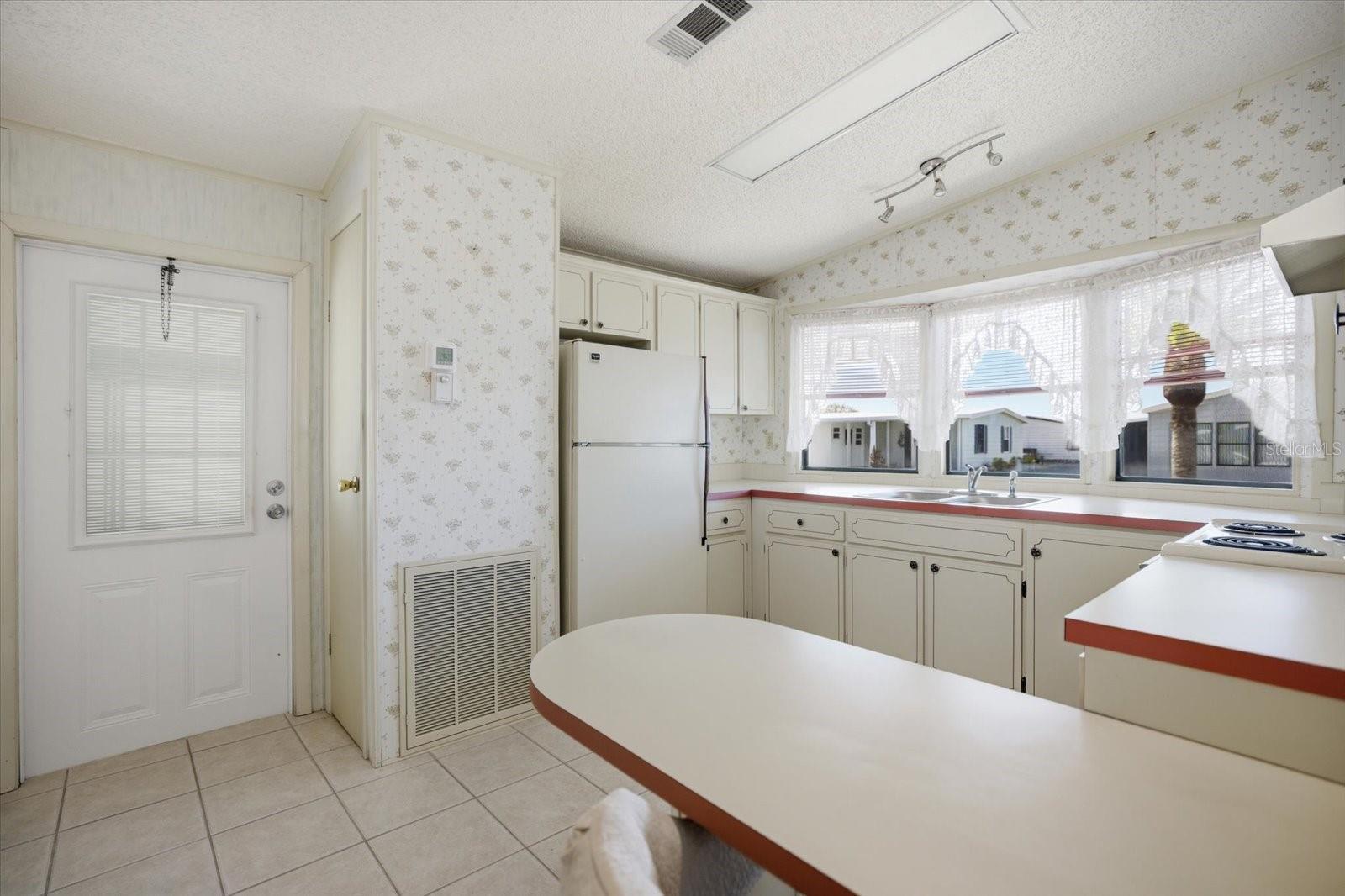 HARBOR ISLES III - Residential