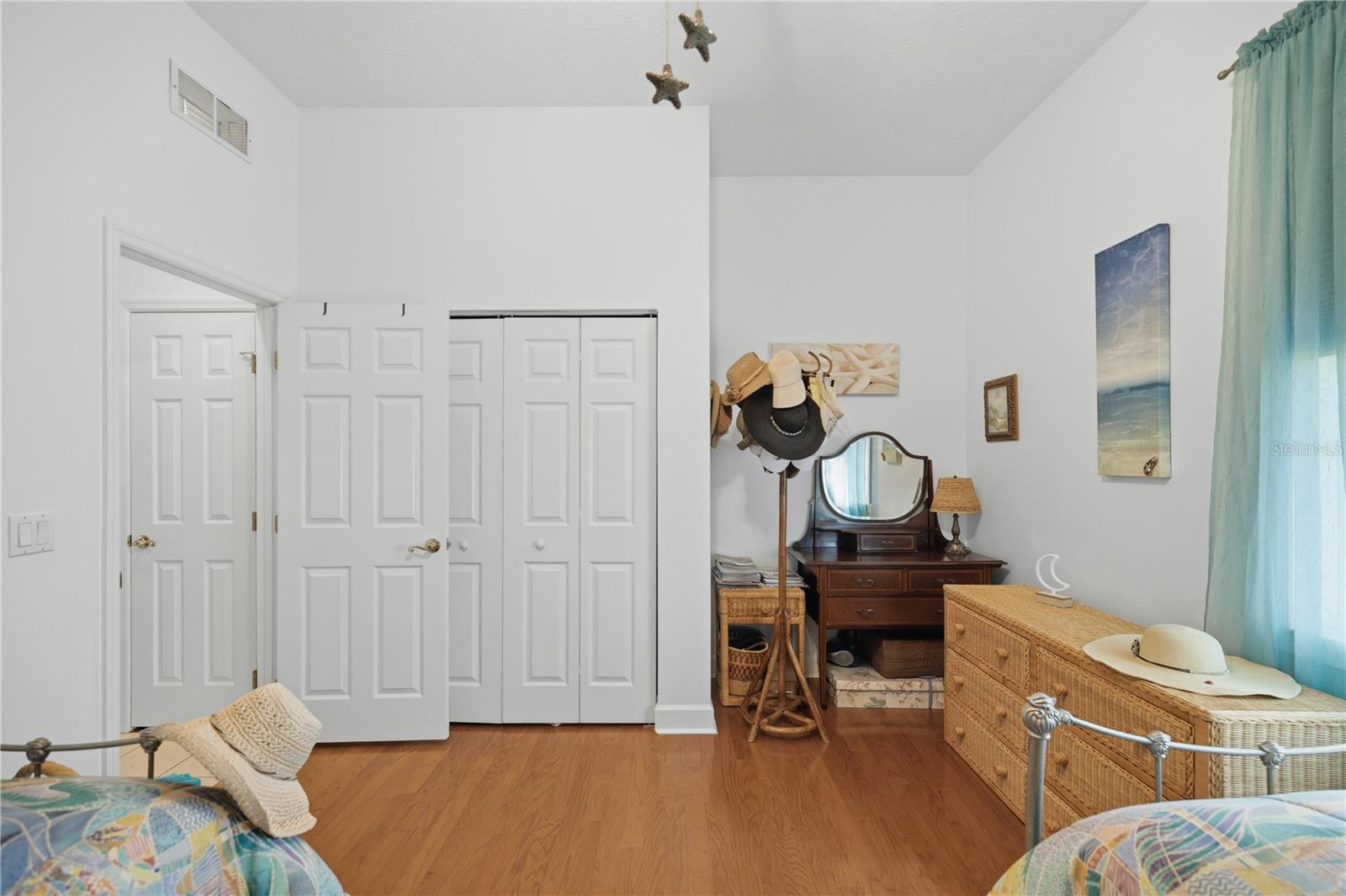 YORK HILL - Residential