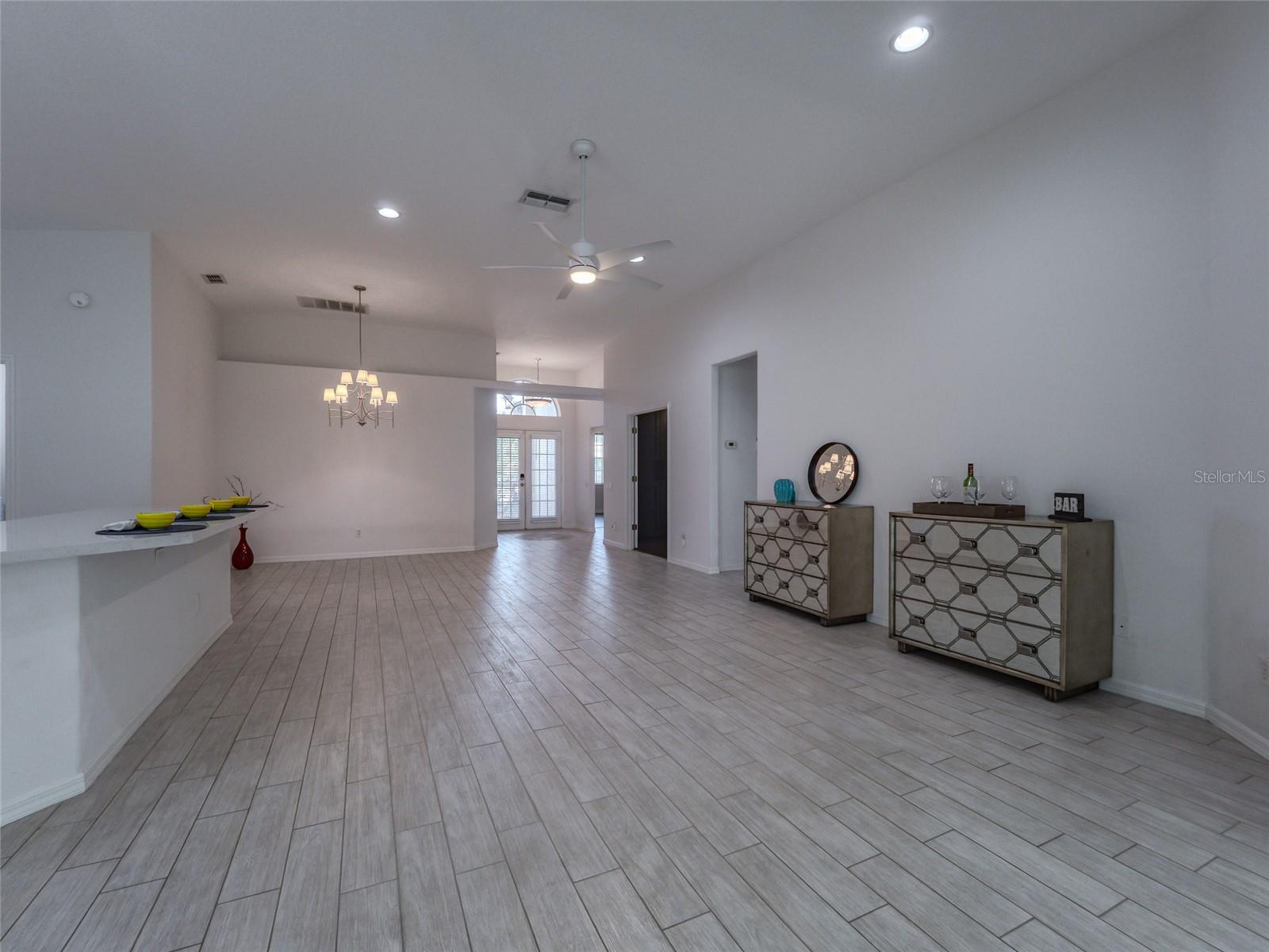 EDGEWATER VILLAGE SUBPHASE A - Residential