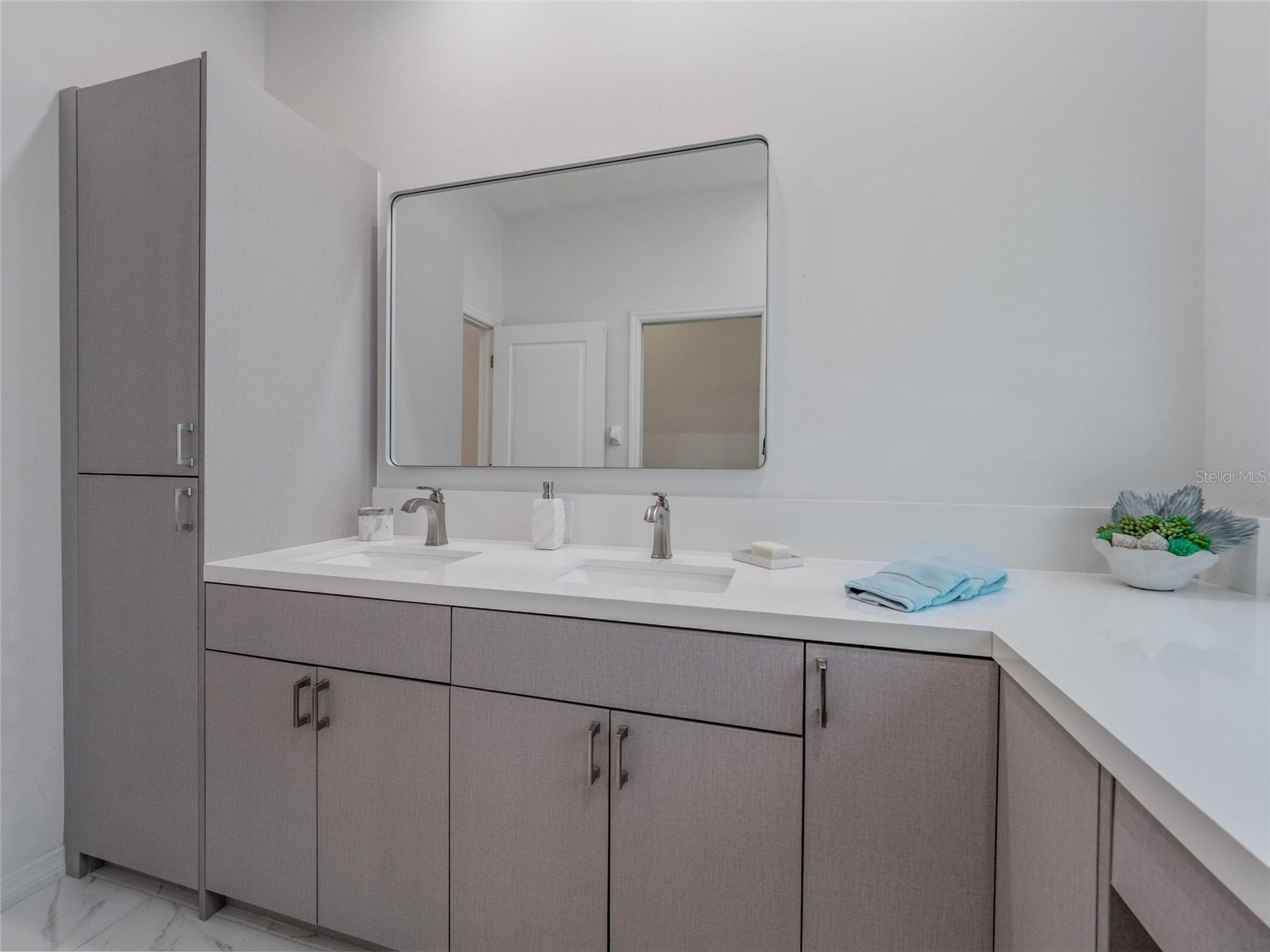 EDGEWATER VILLAGE SUBPHASE A - Residential