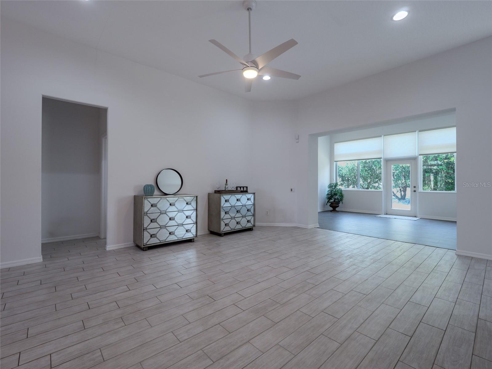 EDGEWATER VILLAGE SUBPHASE A - Residential