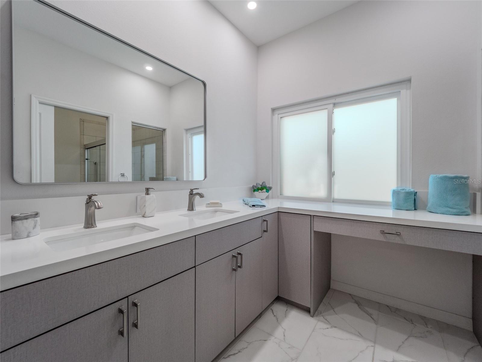 EDGEWATER VILLAGE SUBPHASE A - Residential