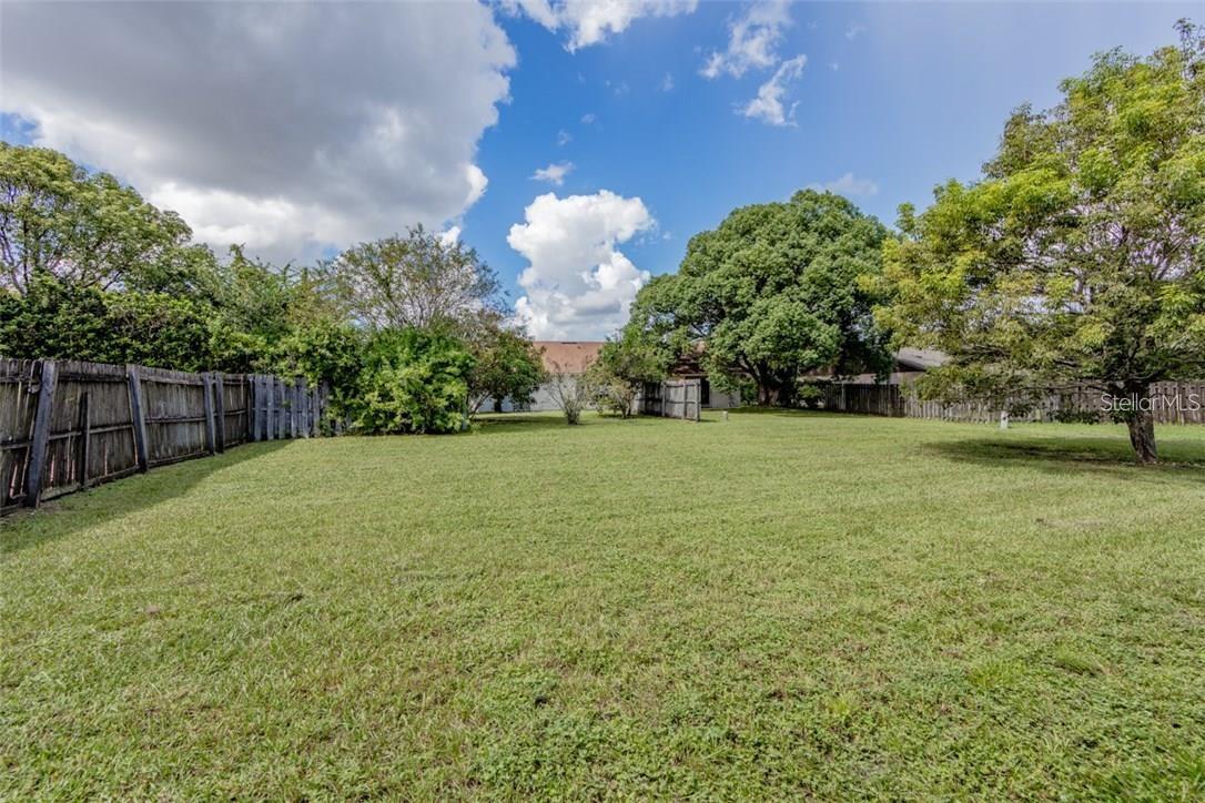 ALOMA PARK - Residential