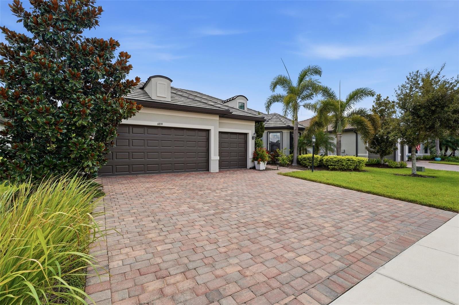 6839 CHESTER TRAIL