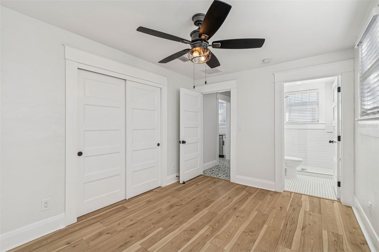 STRATFORD PLACE - Residential