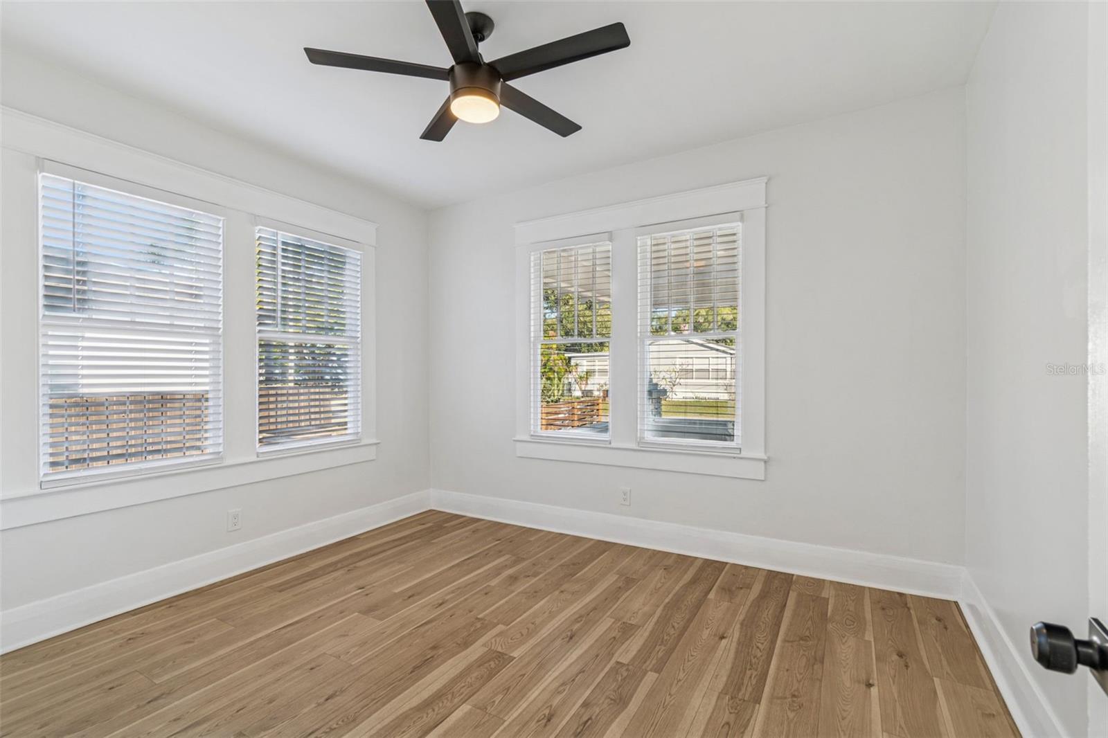 STRATFORD PLACE - Residential