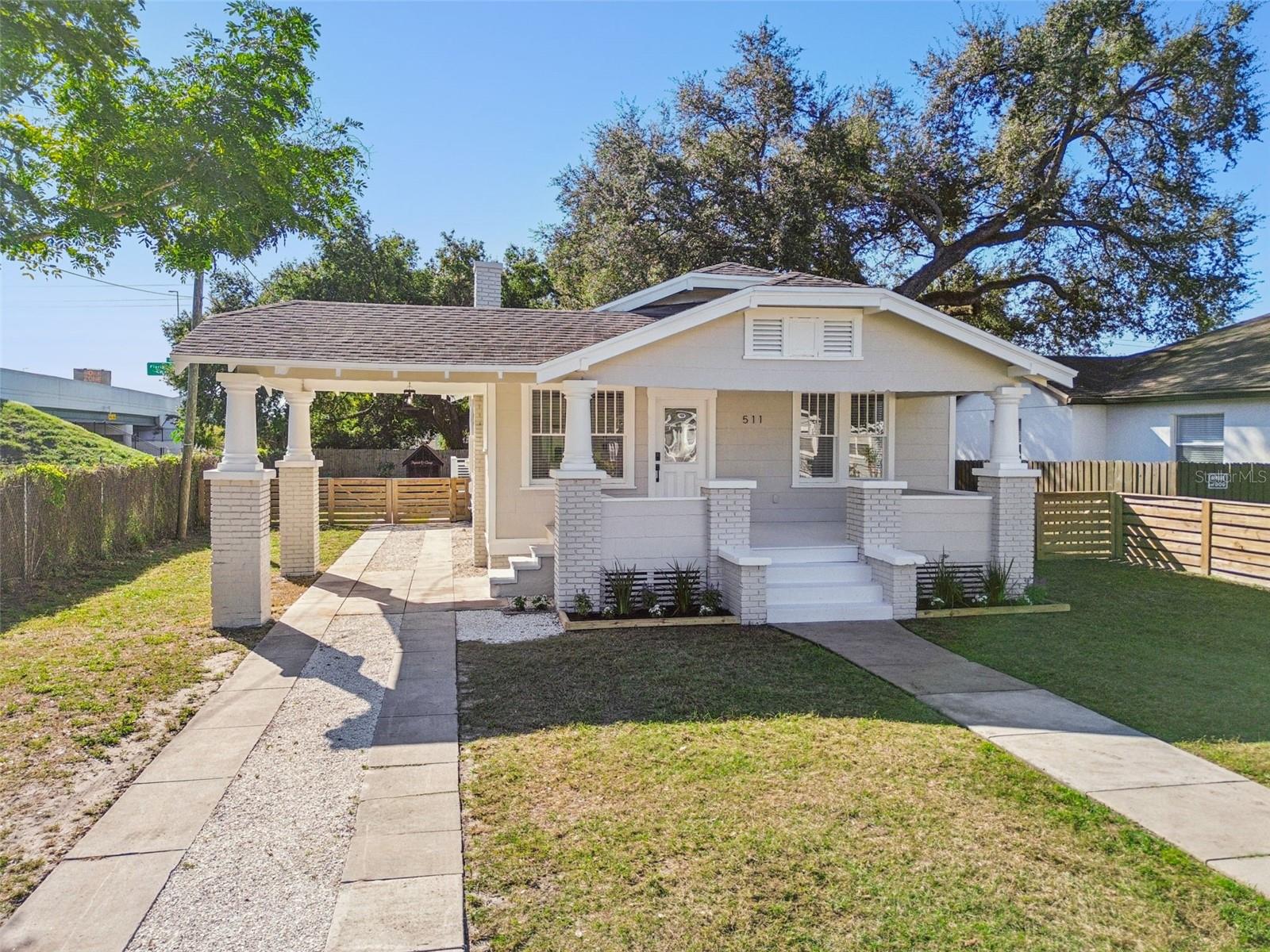 STRATFORD PLACE - Residential