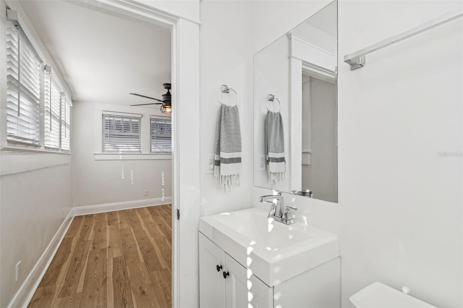 STRATFORD PLACE - Residential