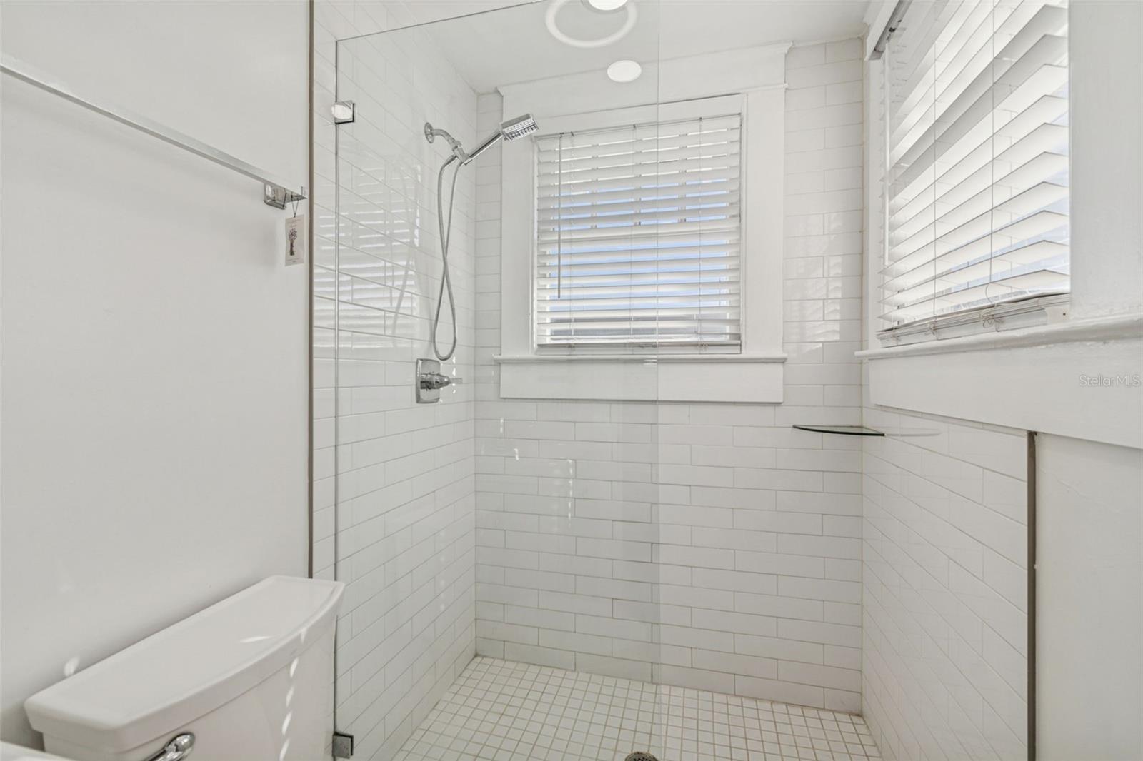 STRATFORD PLACE - Residential