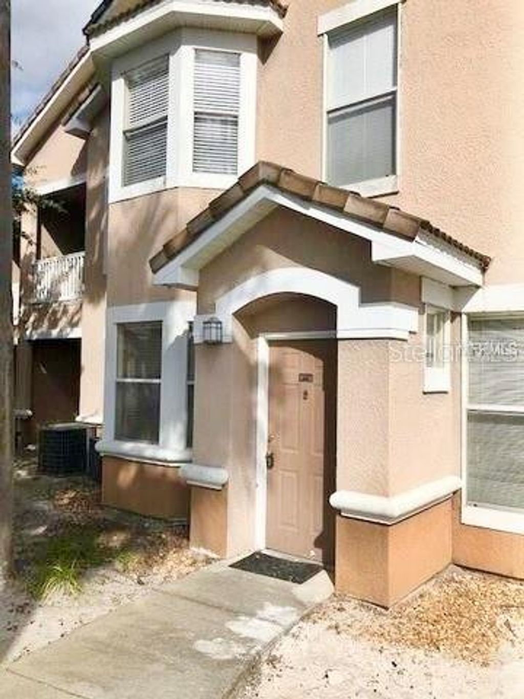 Photo of 10538 Villa View Circle #10538, Tampa, FL 33647 (MLS # TB8454488)