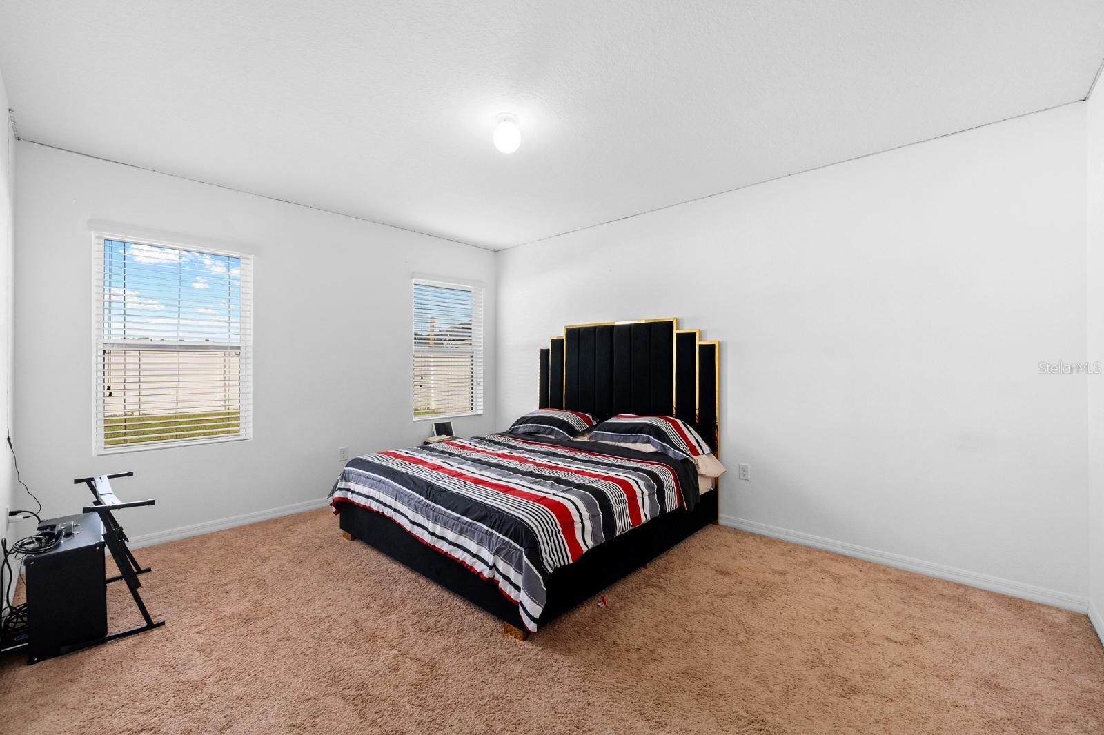 LAKESIDE LANDINGS PH 01 - Residential