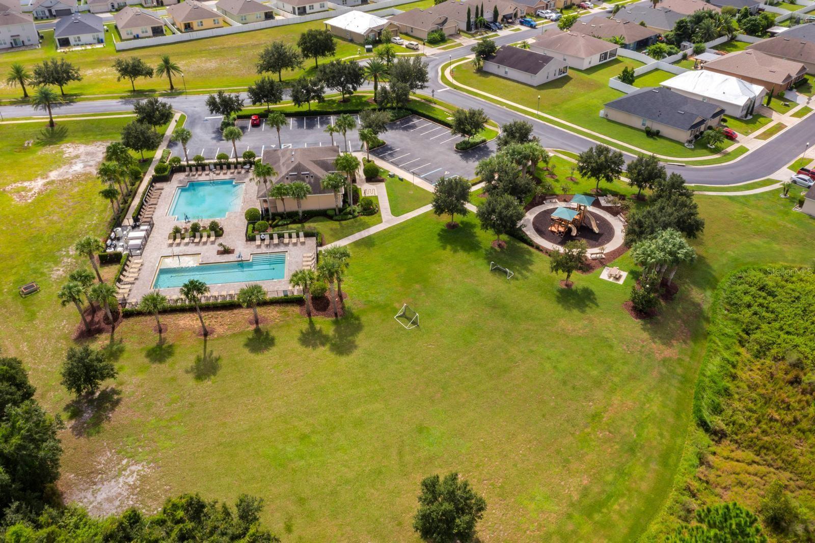 LAKESIDE LANDINGS PH 01 - Residential