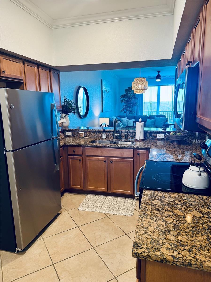 RIVER STRAND - Residential Lease