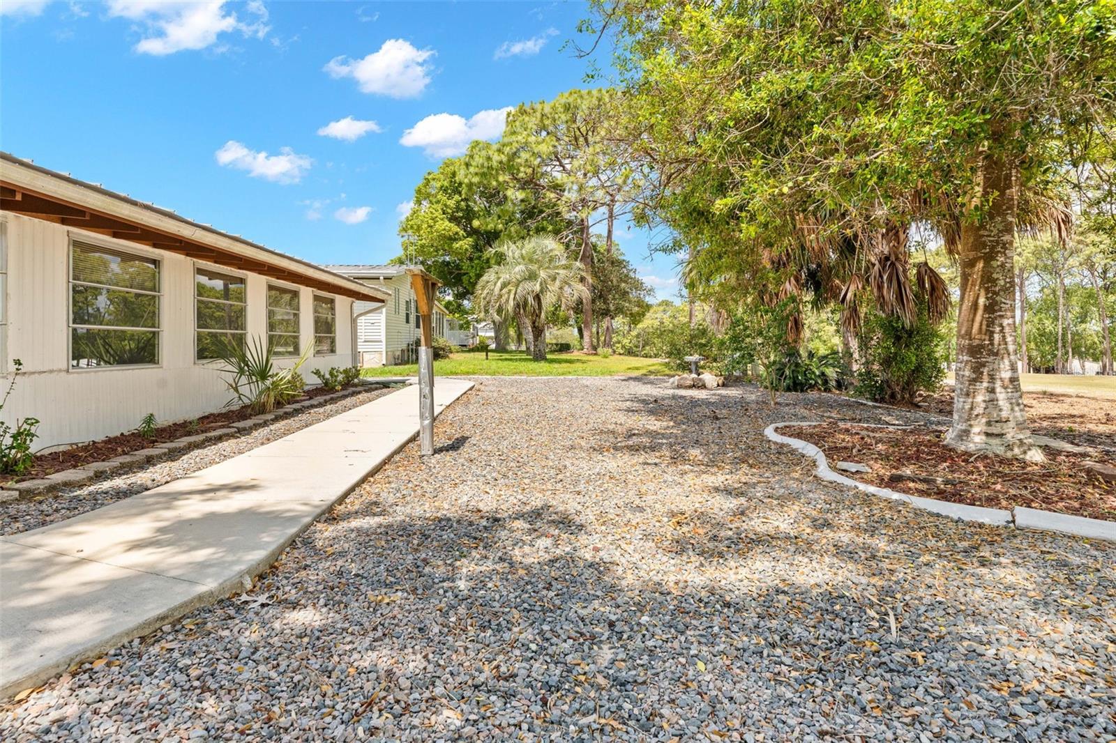 BROOKRIDGE COMM - Residential