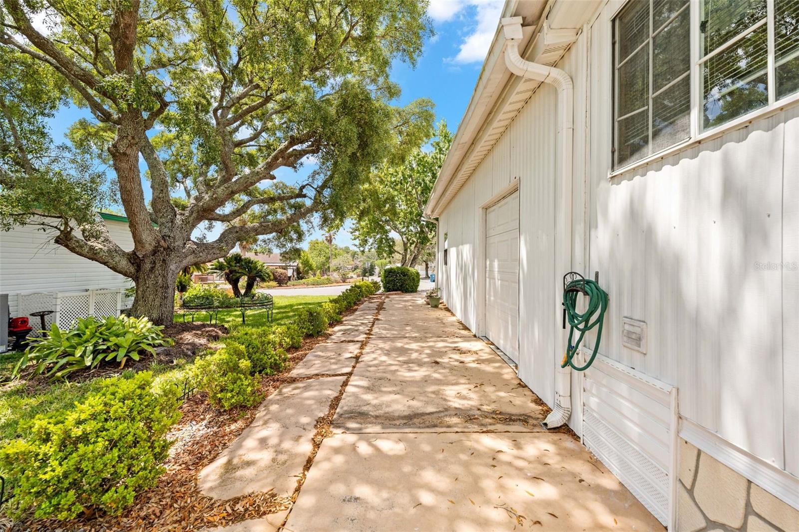 BROOKRIDGE COMM - Residential