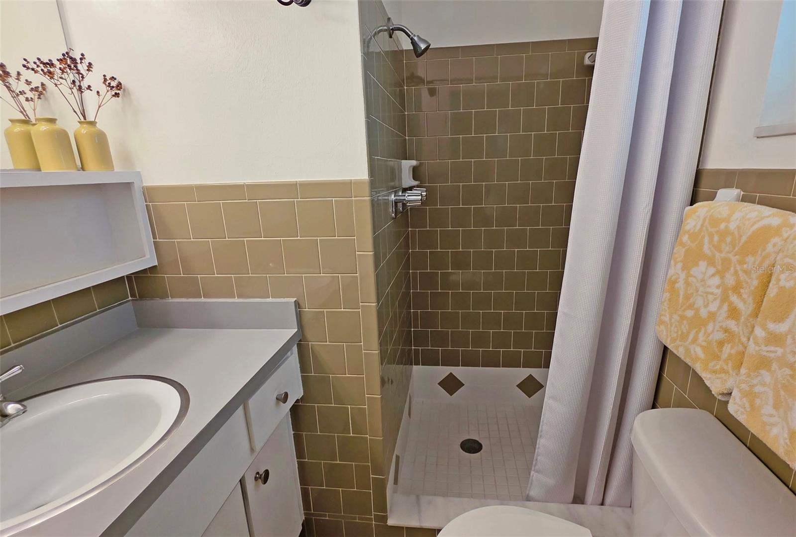 DESOTO TERRACE - Residential