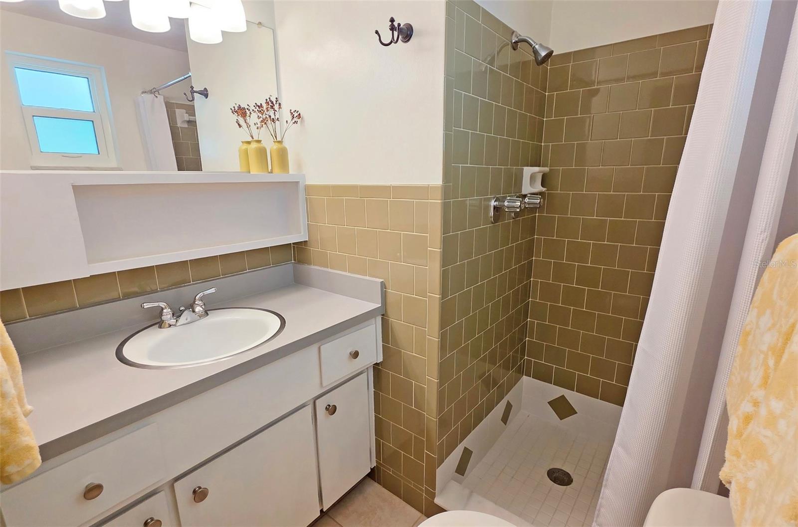 DESOTO TERRACE - Residential