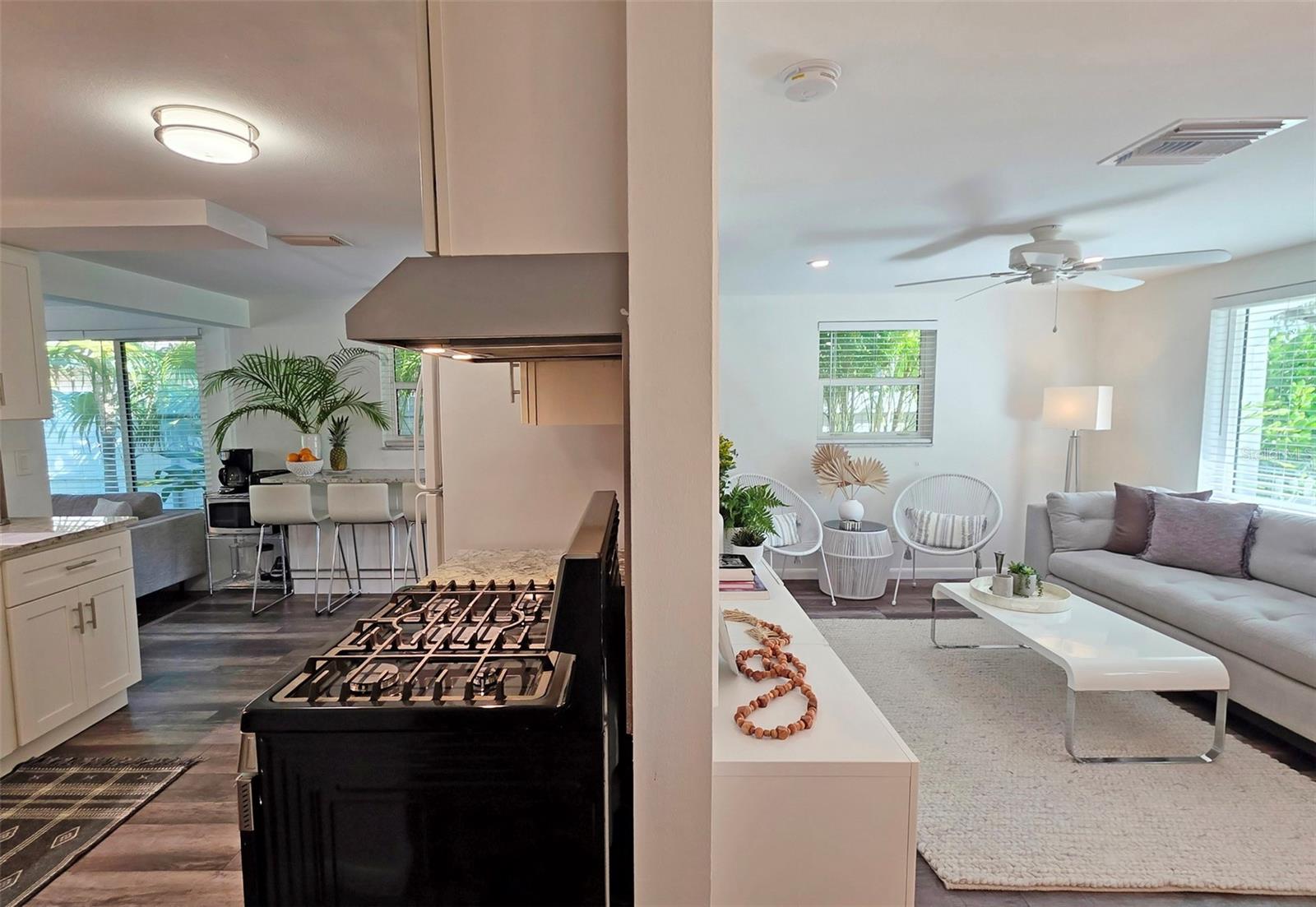 DESOTO TERRACE - Residential