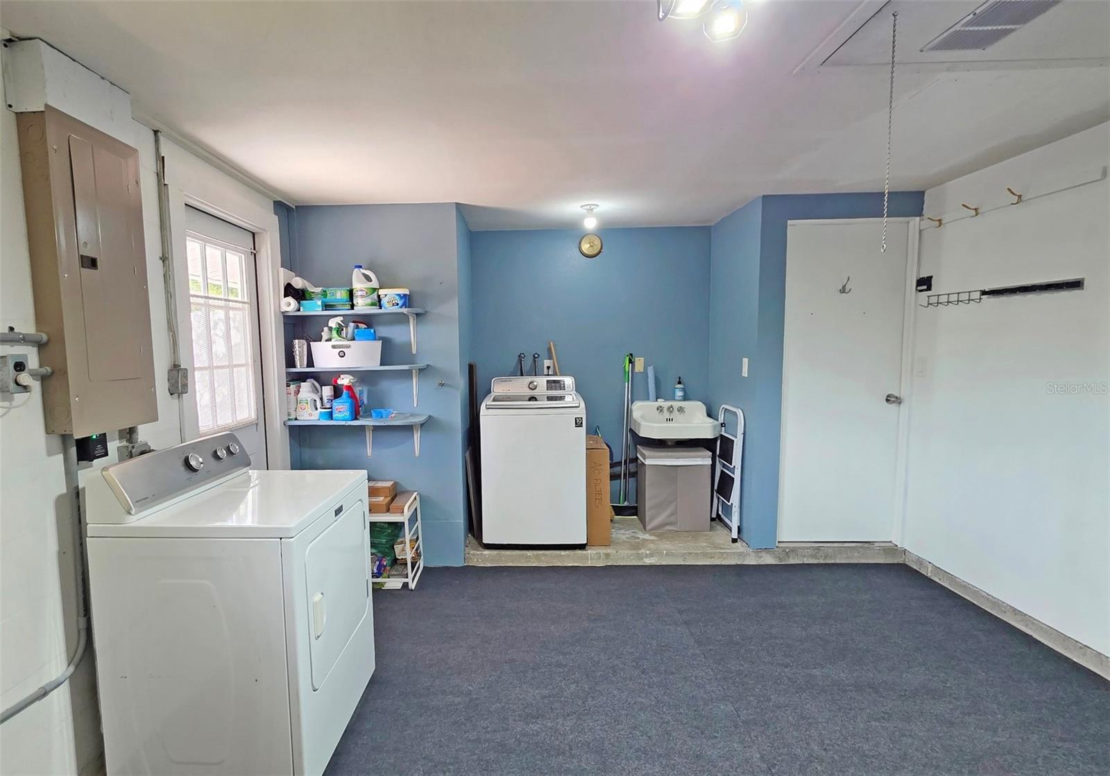 DESOTO TERRACE - Residential