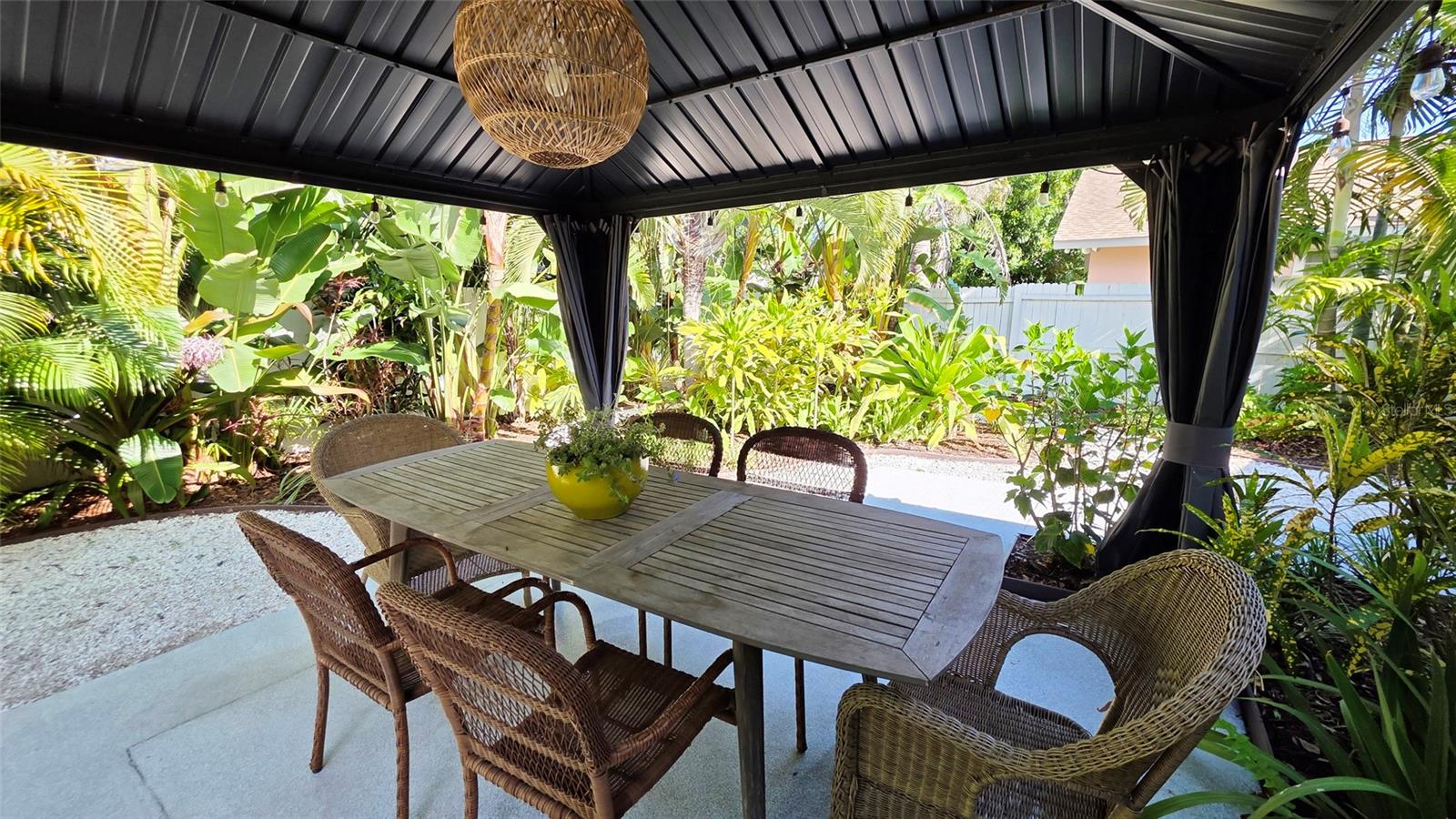 DESOTO TERRACE - Residential