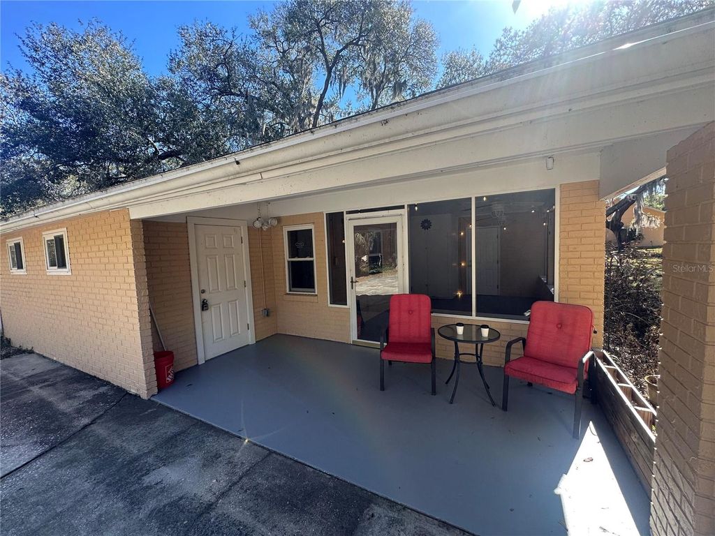 Photo of 5520 Ohio Avenue, Lady Lake, FL 32159 (MLS # G5108210)