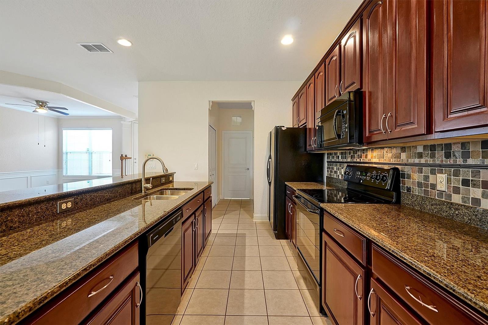 MANDALAY AT BELLATRAE P1 CONDO - Residential