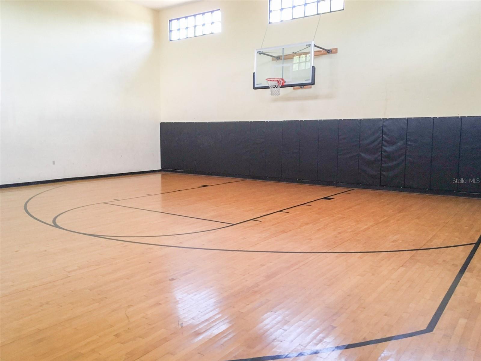 CLUB AT FEATHER SOUND THE CONDO - Residential Lease